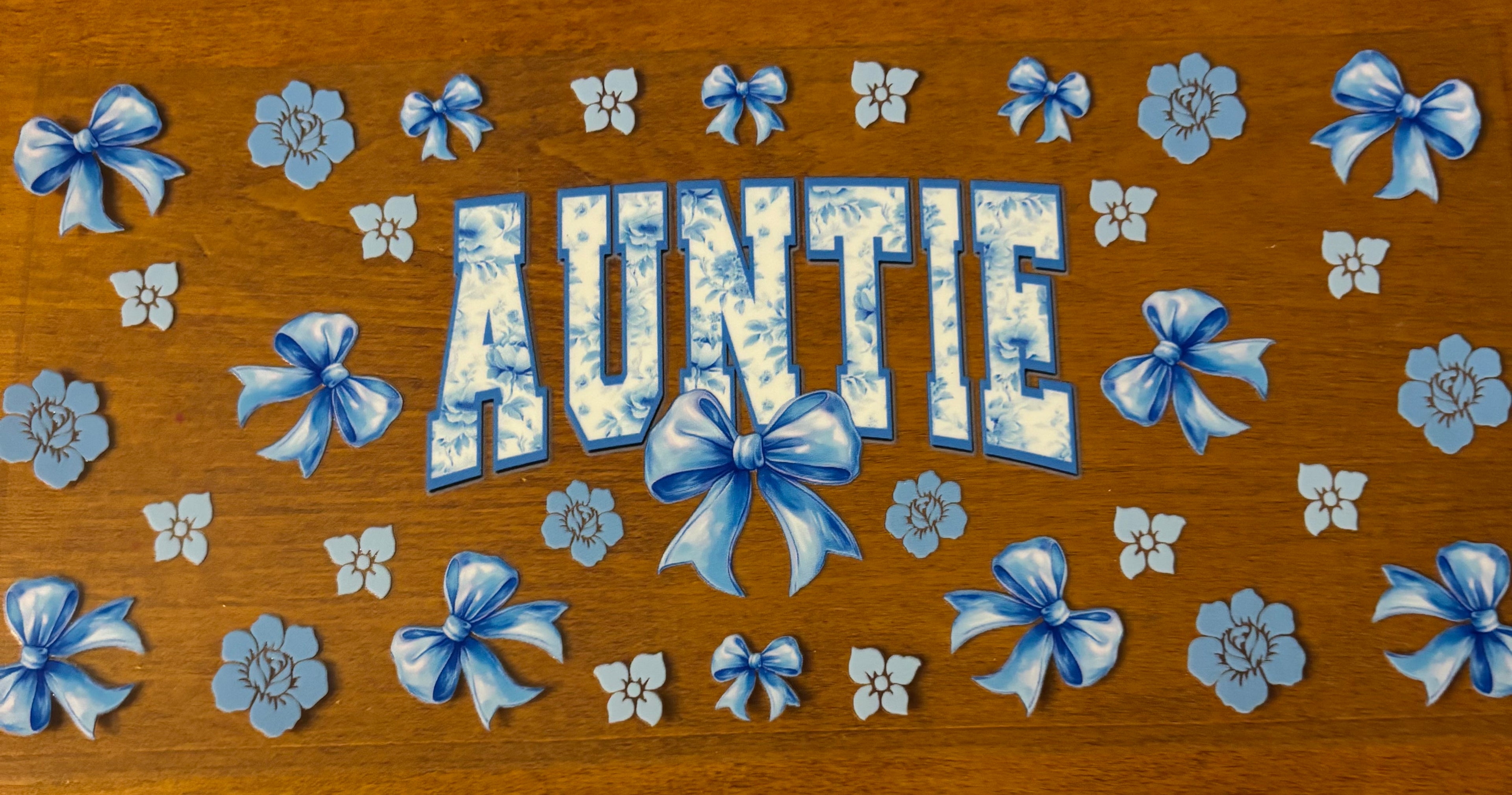 Auntie